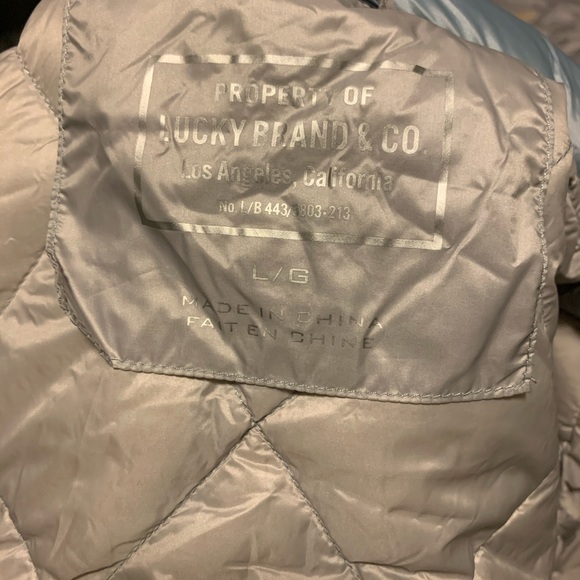 *Last One!* Lucky Brand light weight down jacket - Picture 13 of 13